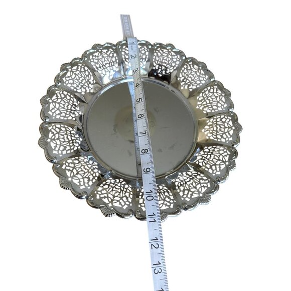 Silver-Plated Decorative Round Plates Set Of 3 With Filigree Edge Design - Picture 4 of 7